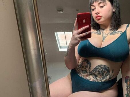 Chelsfloatstoo Meztelen Kiszivárgások OnlyFans Fotó 2