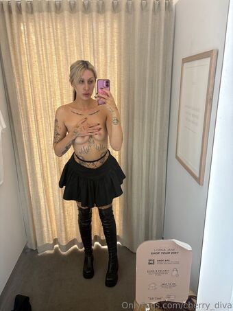 cherry_diva Meztelen Kiszivárgások OnlyFans Fotó 19