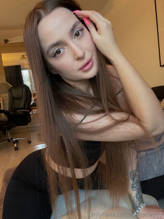 chloeways Meztelen Kiszivárgások OnlyFans Fotó 19