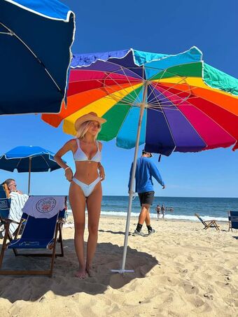 Courtney Antalek Meztelen Kiszivárgások OnlyFans Fotó 67