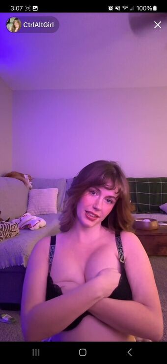 Ctrlaltgirl Meztelen Kiszivárgások OnlyFans Fotó 12
