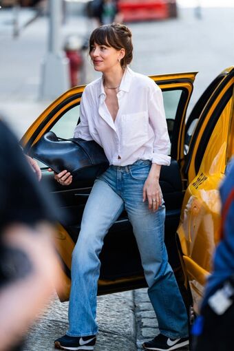 Dakota Johnson