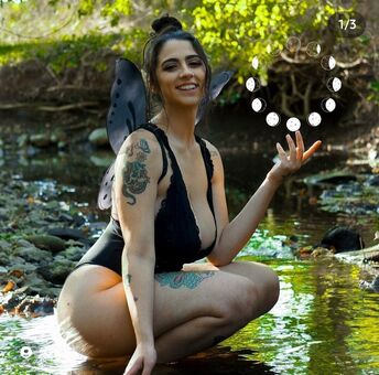 Danarhakos Meztelen Kiszivárgások OnlyFans Fotó 3