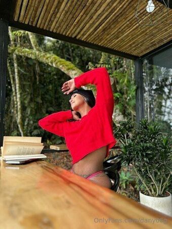 Daniela Gaviria Meztelen Kiszivárgások OnlyFans Fotó 9