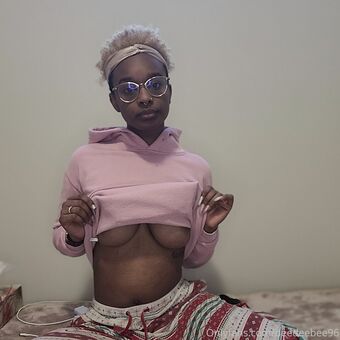 deedeebee96 Meztelen Kiszivárgások OnlyFans Fotó 16