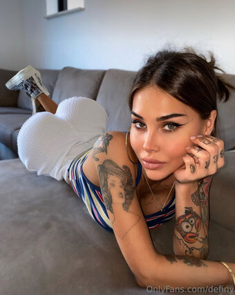 definy Meztelen Kiszivárgások OnlyFans Fotó 13
