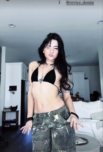 Devinevola Meztelen Kiszivárgások OnlyFans Fotó 21