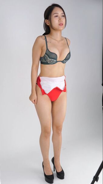 优尚舞姿 叮叮 Dingding Meztelen Kiszivárgások OnlyFans Fotó 1