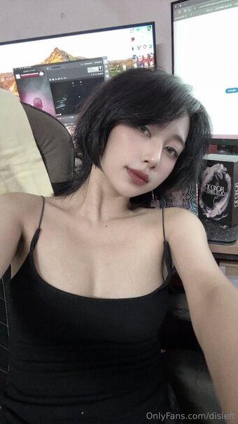 Disleft Meztelen Kiszivárgások OnlyFans Fotó 34
