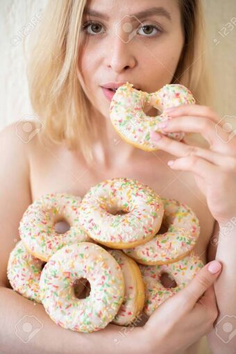 Donuts Meztelen Kiszivárgások OnlyFans Fotó 1
