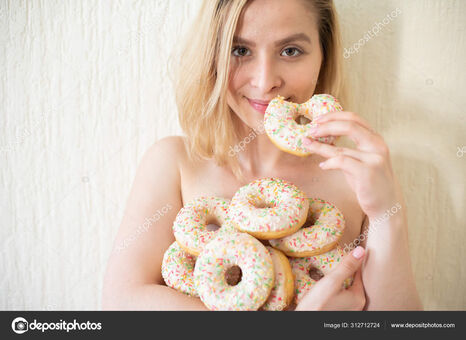 Donuts Meztelen Kiszivárgások OnlyFans Fotó 2