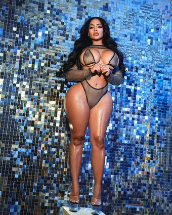 E.dot Meztelen Kiszivárgások OnlyFans Fotó 33