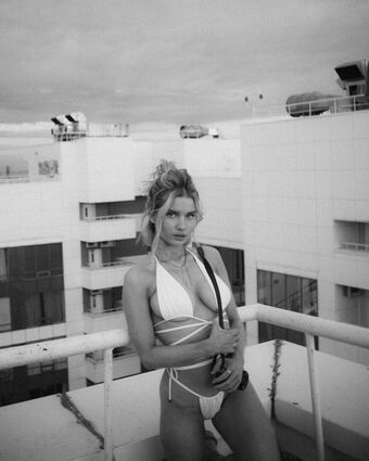 Ekrnw Meztelen Kiszivárgások OnlyFans Fotó 16