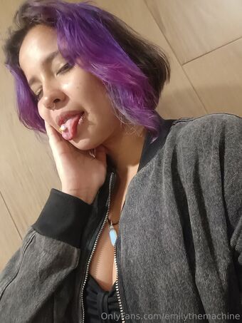 emilythemachine Meztelen Kiszivárgások OnlyFans Fotó 8
