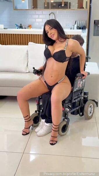Ester Muniz