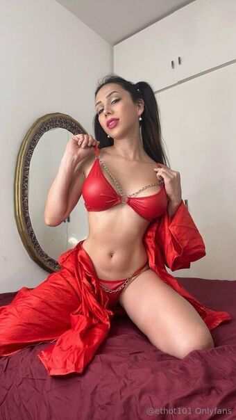 ethot101 Meztelen Kiszivárgások OnlyFans Fotó 47