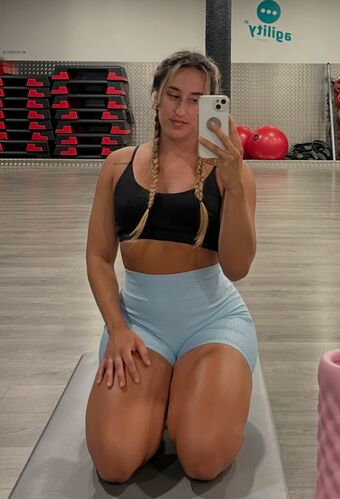 Evagymbabe Meztelen Kiszivárgások OnlyFans Fotó 4