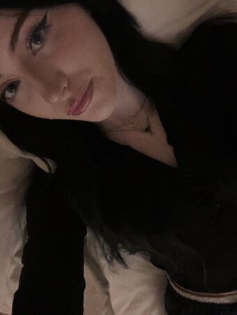Evalunna Meztelen Kiszivárgások OnlyFans Fotó 24