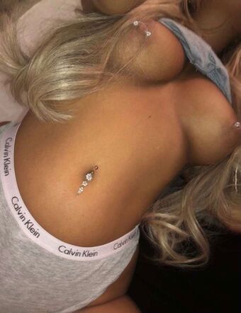 Eve Ruby Smith Meztelen Kiszivárgások OnlyFans Fotó 7