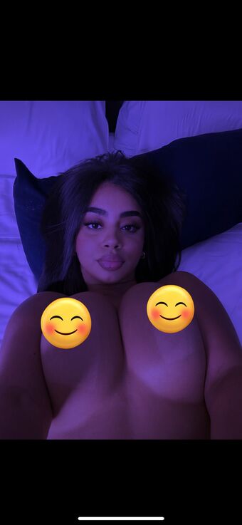 finy Meztelen Kiszivárgások OnlyFans Fotó 39