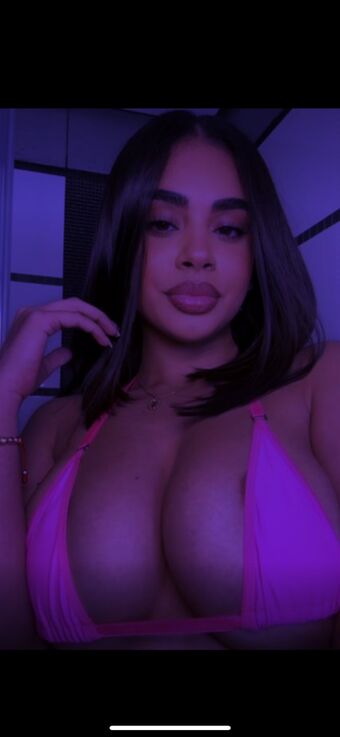 finy Meztelen Kiszivárgások OnlyFans Fotó 40