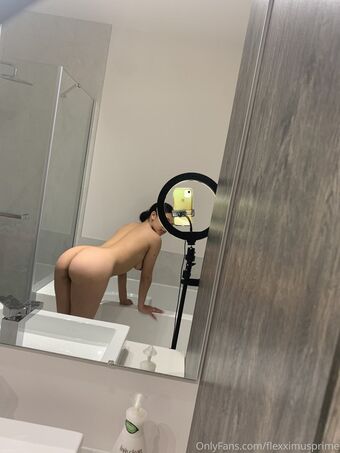 Fleximsupreme Meztelen Kiszivárgások OnlyFans Fotó 6