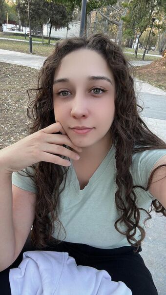 Flowerblissy Meztelen Kiszivárgások OnlyFans Fotó 3