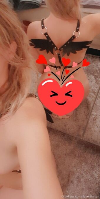flyra Meztelen Kiszivárgások OnlyFans Fotó 19