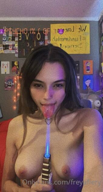 freyafiery Meztelen Kiszivárgások OnlyFans Fotó 15