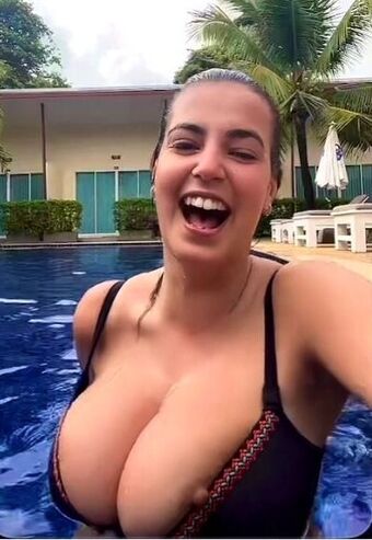 Gena Meztelen Kiszivárgások OnlyFans Fotó 12