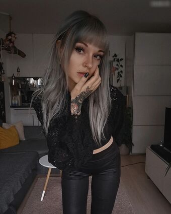ghostf0x Meztelen Kiszivárgások OnlyFans Fotó 47