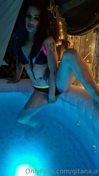 gitana.a Meztelen Kiszivárgások OnlyFans Fotó 15