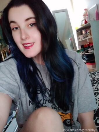 glitterbby21
