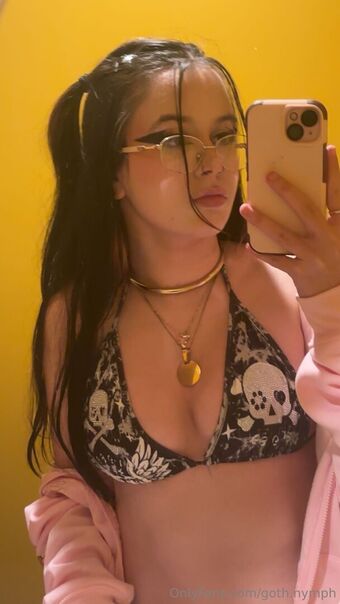 goth.nymph