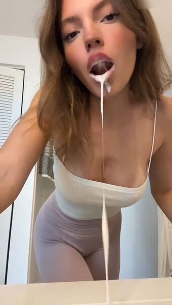 Hailey Miller Meztelen Kiszivárgások OnlyFans Fotó 41