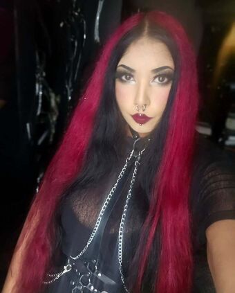 Hellhemma Meztelen Kiszivárgások OnlyFans Fotó 4