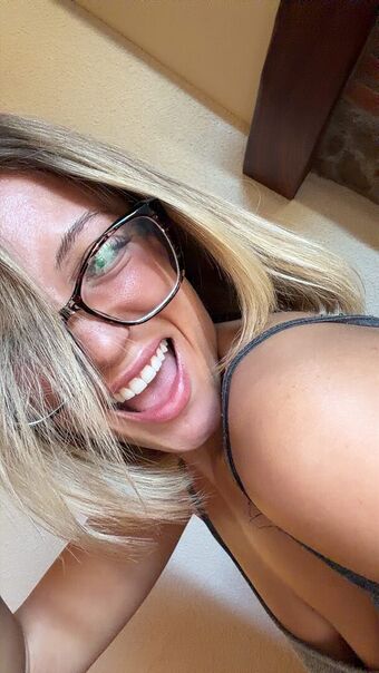 Hello__iris Meztelen Kiszivárgások OnlyFans Fotó 175