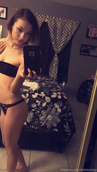 hellohaileyy Meztelen Kiszivárgások OnlyFans Fotó 8