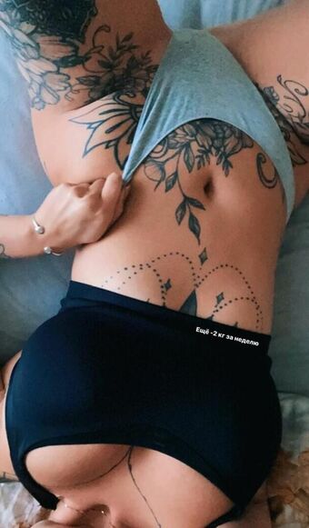 hellvoron Meztelen Kiszivárgások OnlyFans Fotó 2
