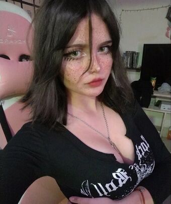 Httpsrrae Meztelen Kiszivárgások OnlyFans Fotó 21