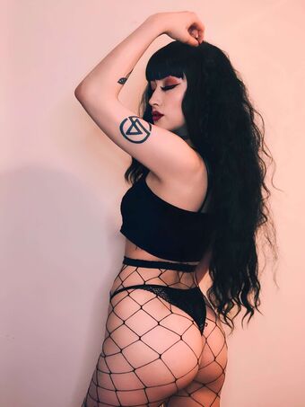 Hungrybats Meztelen Kiszivárgások OnlyFans Fotó 2