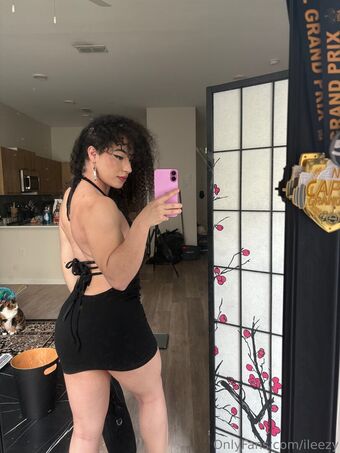 ileezy Meztelen Kiszivárgások OnlyFans Fotó 19