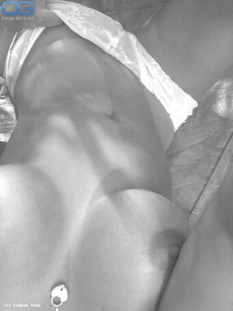 Indira Weis Meztelen Kiszivárgások OnlyFans Fotó 67