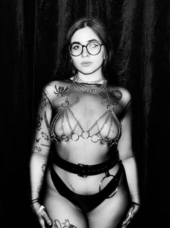 ineliide Meztelen Kiszivárgások OnlyFans Fotó 2