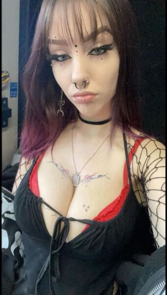 ipukeglitter420_ Meztelen Kiszivárgások OnlyFans Fotó 12
