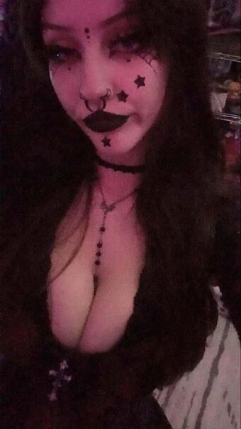 ipukeglitter420_ Meztelen Kiszivárgások OnlyFans Fotó 21