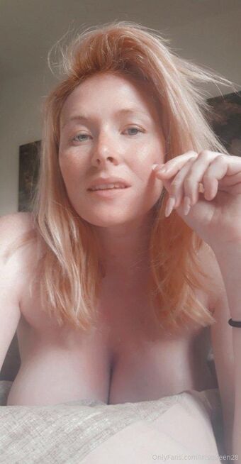 irisqueen28 Meztelen Kiszivárgások OnlyFans Fotó 4