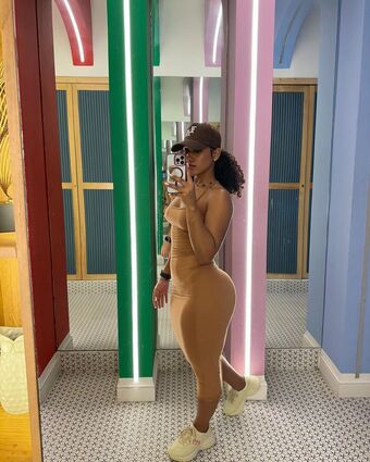 Isaury Calvo Meztelen Kiszivárgások OnlyFans Fotó 9