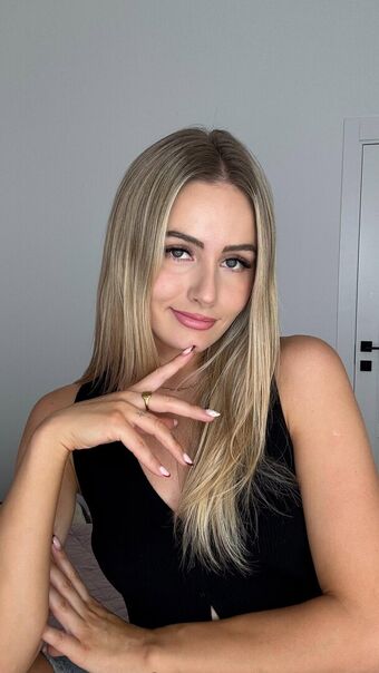 itsSky Meztelen Kiszivárgások OnlyFans Fotó 38