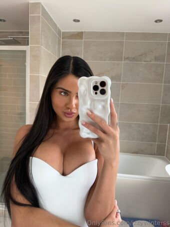 izzywinterss Meztelen Kiszivárgások OnlyFans Fotó 59